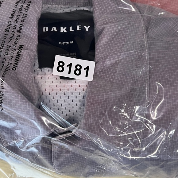 Oakley Medium Y2K INSANE Gradient Pink and Gray Men's Jacket Back Logo EUC - Picture 15 of 15